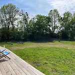 Overnight Stay In A Shepherd\'S Wagon Tiny House